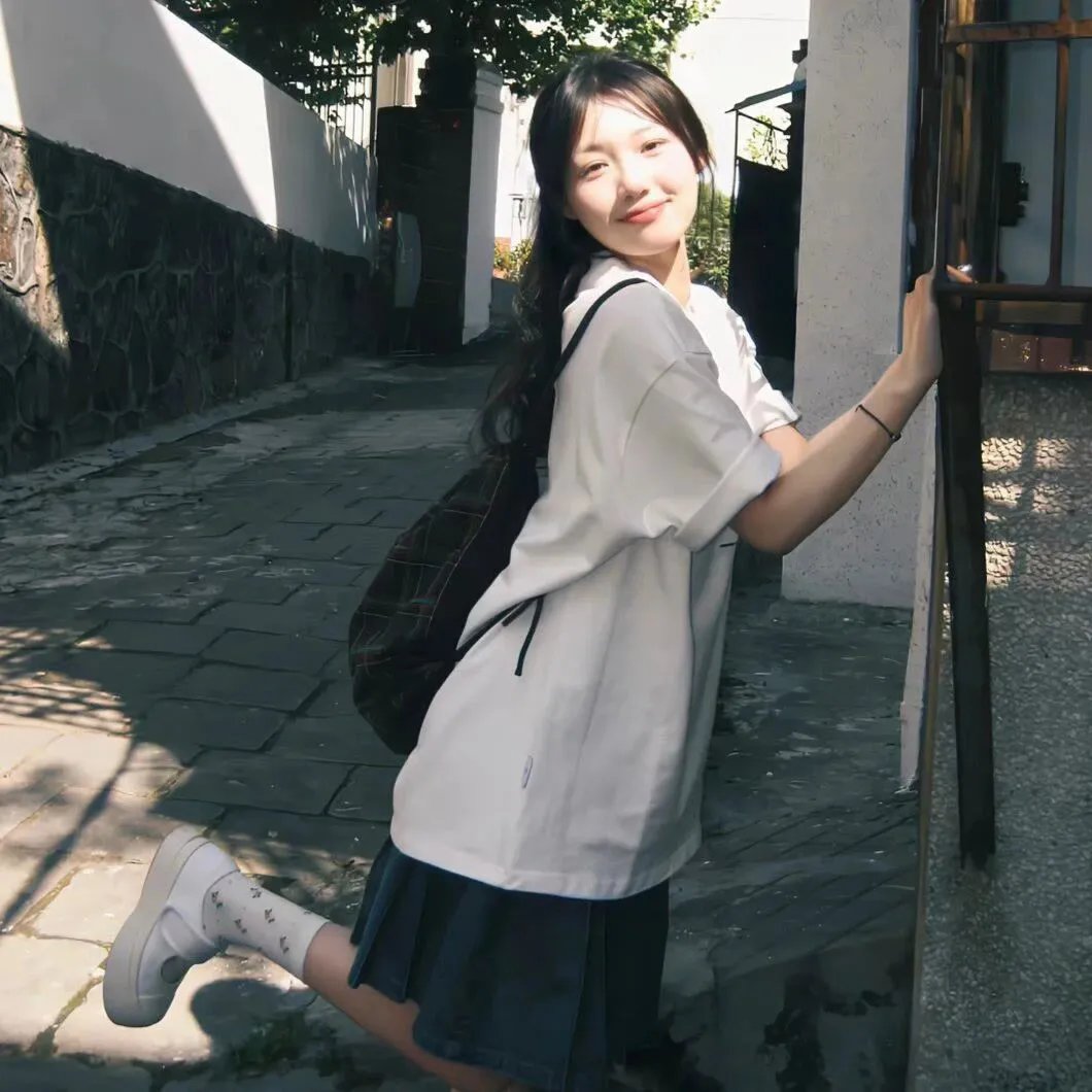 碧海飘香女儿军 封面